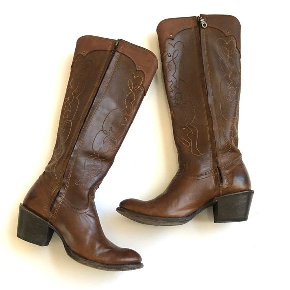 Corral Distressed Embroidered Boots Size 9 - Picture 2 of 8